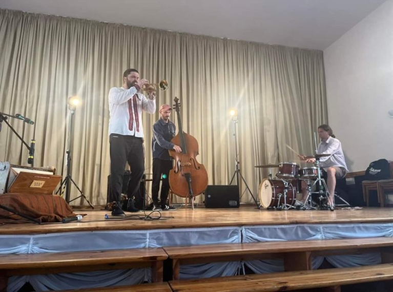 Jazz  Trio Piotr Damasiewicz...